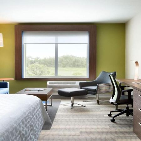 Holiday Inn Express & Suites - Canton By Ihg Exterior foto